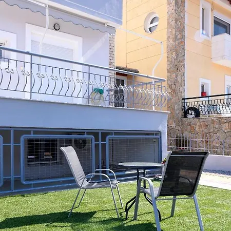 Holiday home Bolero Nea Iraklitsa